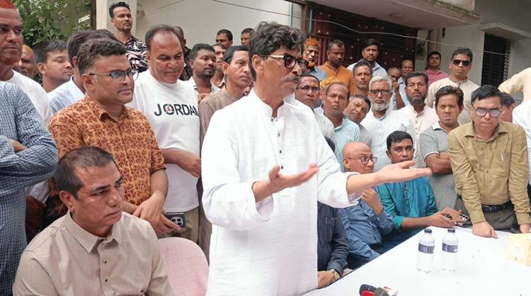 কৃষক কার্ডের পাইলট কর্মসূচিতে চলতি বছরে ৪৩ লাখ কৃষকের তথ্য সংগ্রহের লক্ষমাত্রা নির্ধারণ করা হয়েছে -কৃষিমন্ত্রী