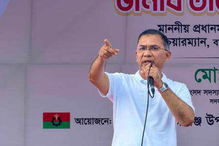 দেশ পুনর্গঠনই হোক আমাদের প্রতিজ্ঞা : প্রধানমন্ত্রী