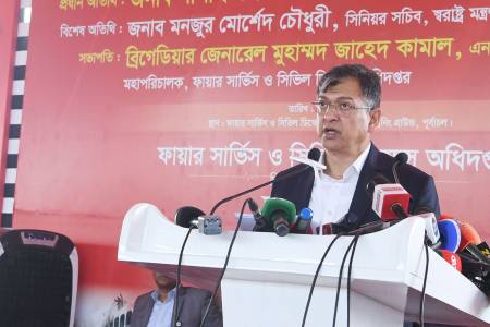 ফায়ার সার্ভিসের সামর্থ্য ও সক্ষমতা বৃদ্ধিতে সরকার কাজ করছে -স্বরাষ্ট্রমন্ত্রী
