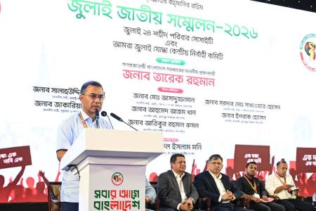 জুলাই গণঅভ্যুত্থানে শহীদ ও আহতদের মূল্যায়ন ও পুনর্বাসন সরকারের পবিত্র দায়িত্ব : প্রধানমন্ত্রী