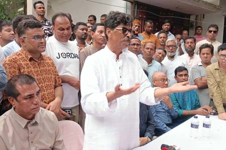 কৃষক কার্ডের পাইলট কর্মসূচিতে চলতি বছরে ৪৩ লাখ কৃষকের তথ্য সংগ্রহের লক্ষমাত্রা নির্ধারণ করা হয়েছে -কৃষিমন্ত্রী