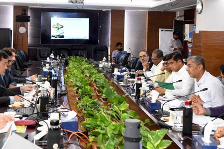 টেকসই পানিসম্পদ ব্যবস্থাপনা ও নদী রক্ষায় এডিবি'র সহযোগিতা প্রত্যাশা পানিসম্পদ মন্ত্রীর
