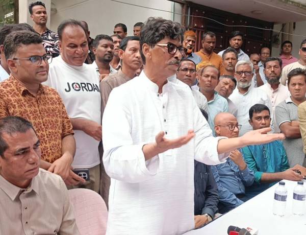 কৃষক কার্ডের পাইলট কর্মসূচিতে চলতি বছরে ৪৩ লাখ কৃষকের তথ্য সংগ্রহের লক্ষমাত্রা নির্ধারণ করা হয়েছে -কৃষিমন্ত্রী